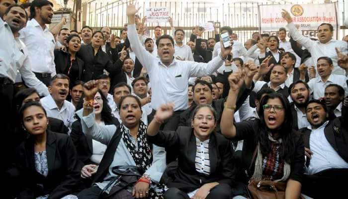 Tis Hazari court clash: Lawyers to continue protest, abstain from work in Delhi district courts