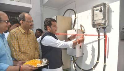 UP minister sets example, installs prepaid electricity meter at home