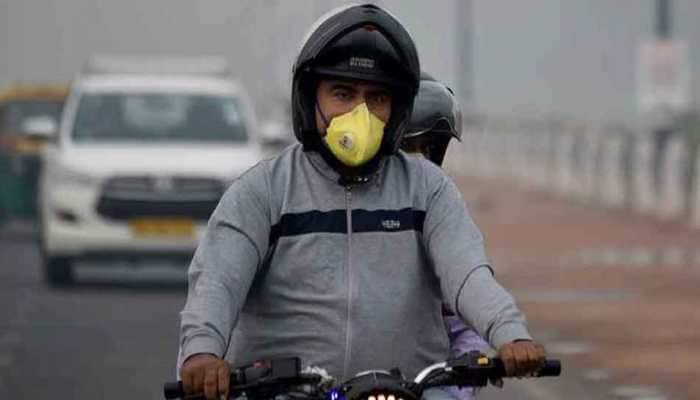 No respite for Delhiites as air quality reaches &#039;very poor&#039; category, AQI at 312