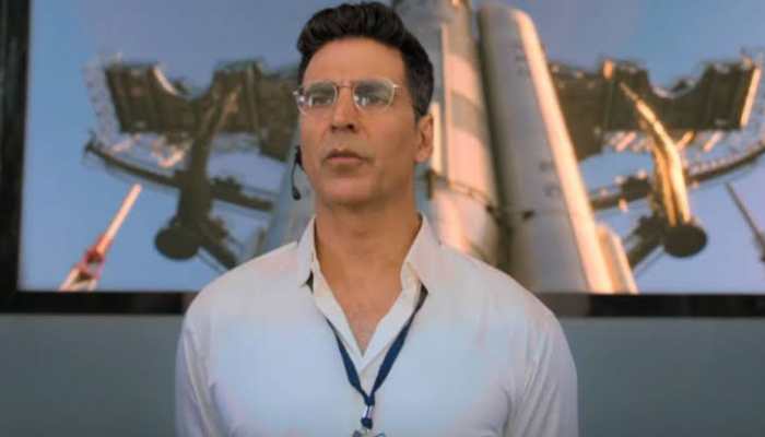 Good Newwz: Akshay Kumar shares a funny medical report!