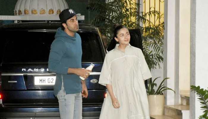 Alia Bhatt joins Ranbir Kapoor, Karisma Kapoor for Armaan Jain's birthday party 