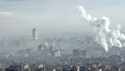 Air pollution can cause blindness: Study