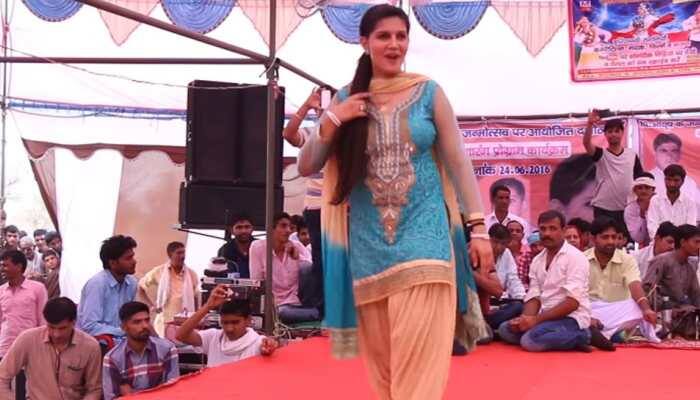 Throwback Thursday: This video of Sapna Choudhary's stage dance is going viral—Watch