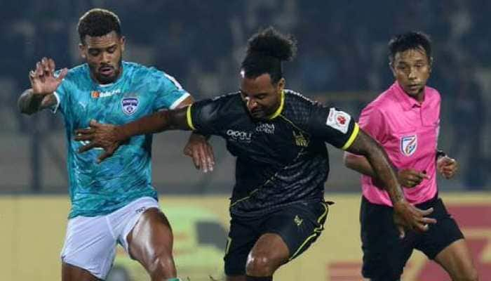 ISL: Robin Singh&#039;s late strike helps Hyderabad hold BFC 1-1