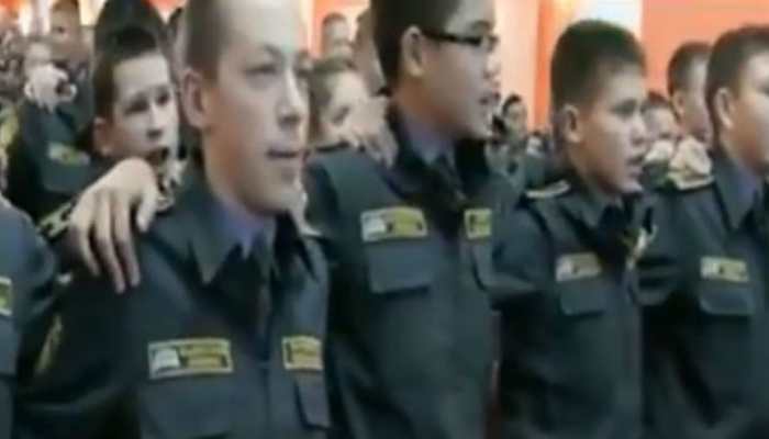 Watch: Russian military cadets sing Mohammad Rafi&#039;s &#039;Aye Watan&#039;, viral video wins Twitter 