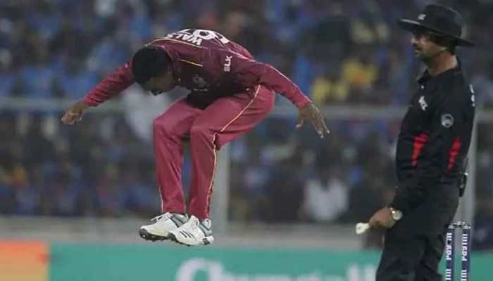 Bowling to  Evin Lewis, Nicholas Pooran helped me improve: Hayden Walsh