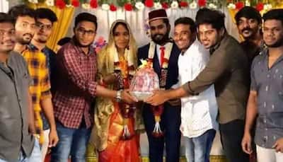 Tamil Nadu couple gets 2.5 kg-onion bouquet as wedding gift