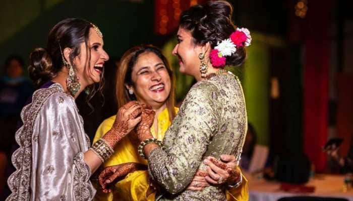 In Pics Sania Mirza S Sister Anam Marries Azharuddin S Son Asad In Hyderabad Tennis News Zee News in pics sania mirza s sister anam