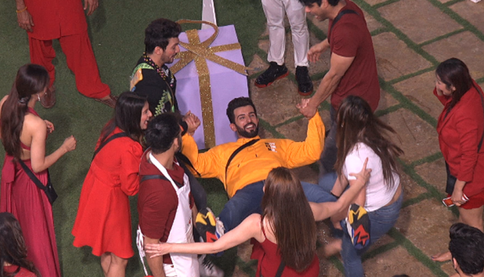 Bigg Boss 13 Day 80 written updates Jay Bhanushali Arjun Bijlani
