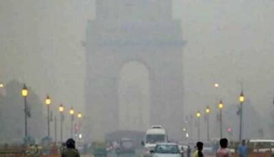 Delhi records 'very poor' air quality, 29 trains running late due to low visibility 