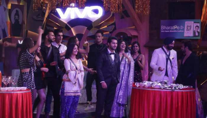 Bigg Boss 13 contestants welcome 2020 with a bash