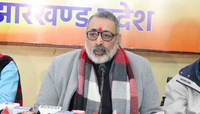 Giriraj Singh rakes up 'sanskar' again, says Indians educated in missionary schools eat beef abroad