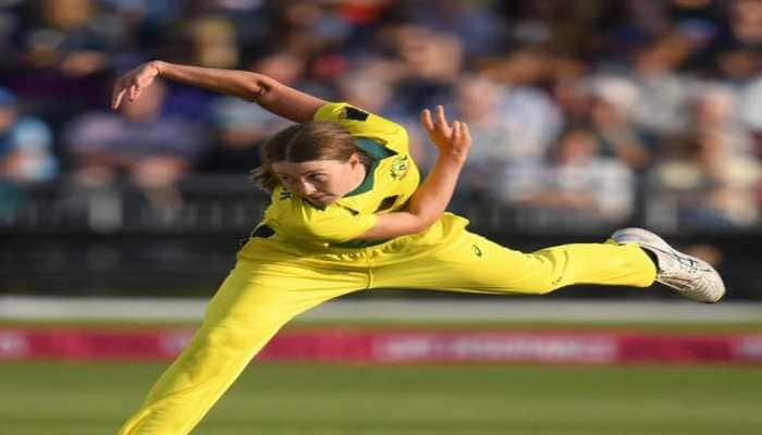 Australian women&#039;s pacer Tayla Vlaeminck sidelined for 2-3 weeks with knee injury