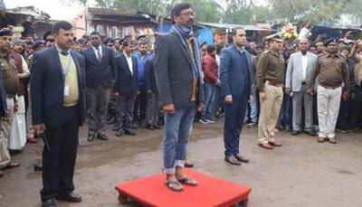 Jharkhand CM Hemant Soren takes guard of honor in slippers; here's why