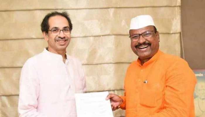 Shiv Sena leader Abdul Sattar quashes resignation reports, says 'will meet Uddhav Thackeray soon'