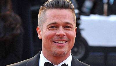 Brad Pitt's jest draws Jennifer Aniston's chuckle