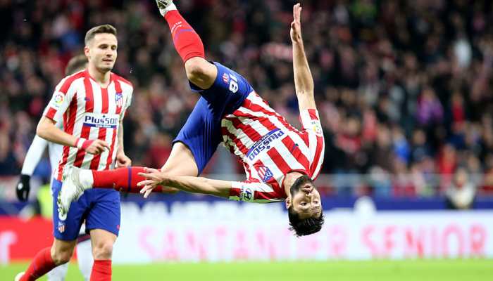Atletico Madrid stun Barcelona to reach Super Cup final