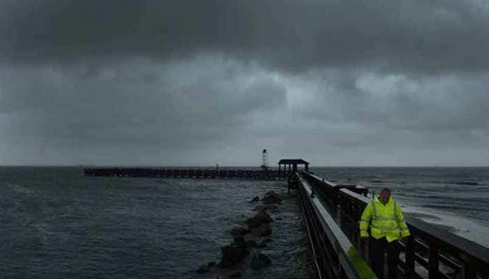 Flood warning issued for Toronto due to storm, 10 dead in US