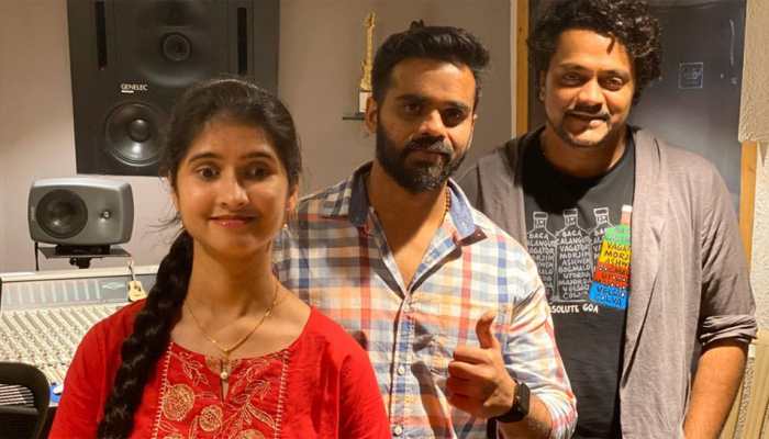 Visually-challenged singer Dr Divya Bijur records for Marathi film