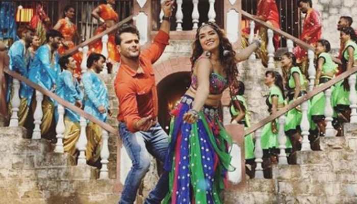 Aamrapali Dubey joins Khesari Lal Yadav for a special song, shares unseen still