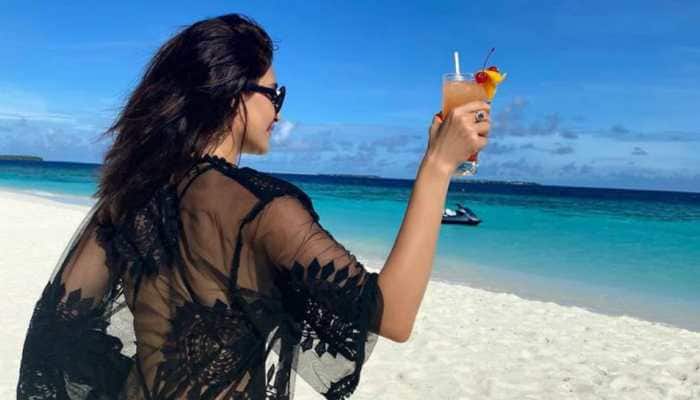 Karishma Tanna&#039;s throwback pics from Maldives is all about sun, sand and sea