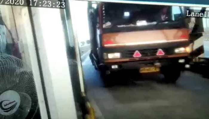 Man mowed down by truck driver at Greater Noida toll plaza over minor scuffle - Watch 