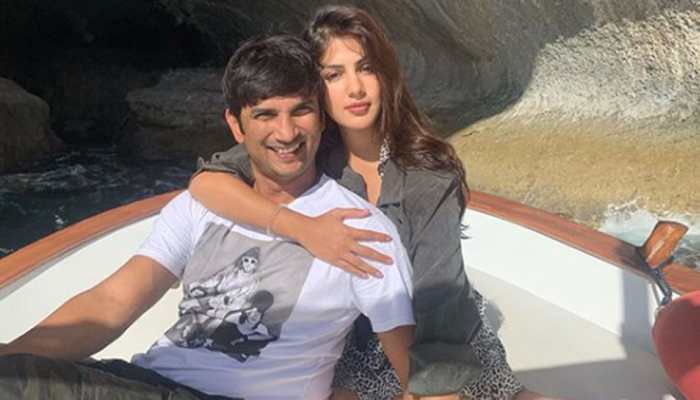 On Sushant Singh Rajput&#039;s birthday, rumoured ladylove Rhea Chakraborty calls him &#039;crazy diamond&#039; in love-dovey note!