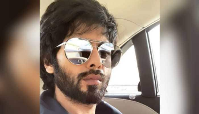 Injured Shahid Kapoor resumes &#039;Jersey&#039; shoot with &#039;torn lip&#039;. See pic