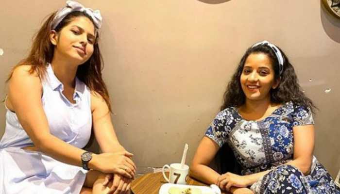 Monalisa rocks her casual avatar as she chills with her BFF in Mumbai