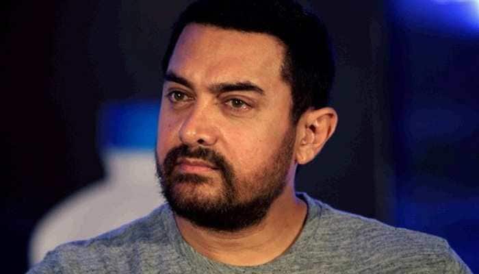 Aamir Khan mourns Andaz Apna Apna producer Vinay Sinha&#039;s death
