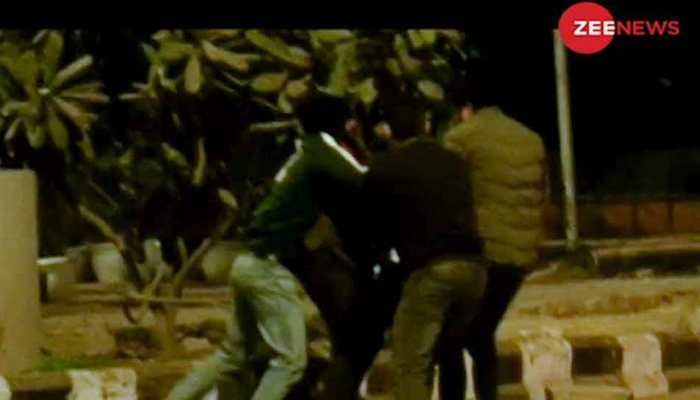 #ZEENahinDarega: Fight against &#039;tukde-tukde&#039; gang will continue, says Zee News
