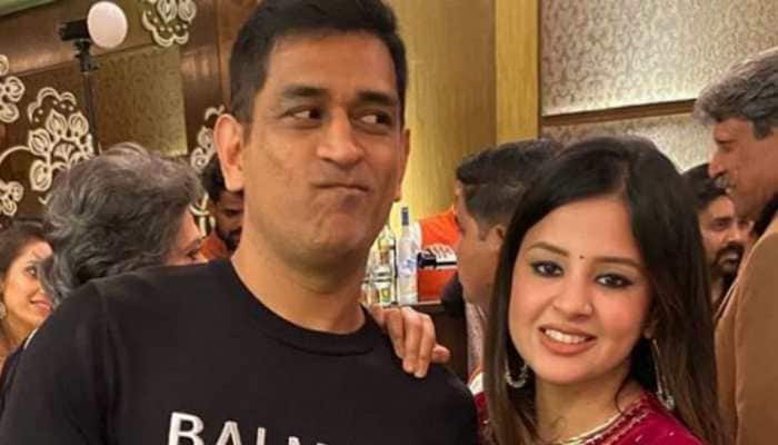 You are doing it to gain Instagram followers: Now, Mahendra Singh Dhoni trolls wife Sakshi 