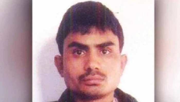 Nirbhaya rape convict Akshay Thakur files mercy petition before President