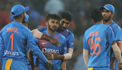 5th T20I: Ravi Shastri leads applause for Team India after New Zealand series whitewash 