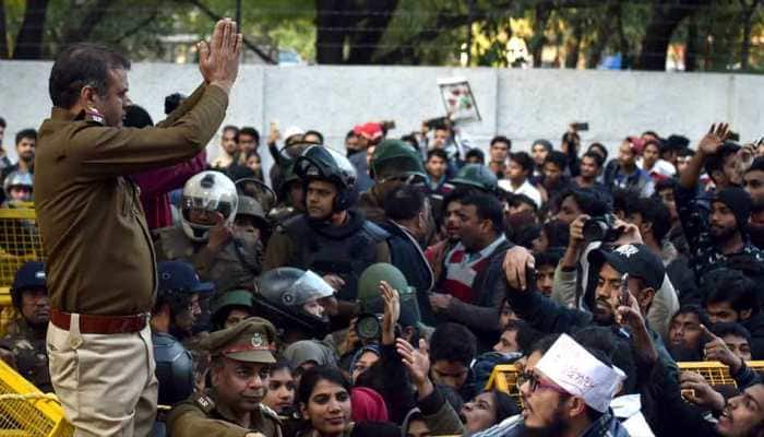 Men on red scooty open fire near Gate no 5 of Delhi's Jamia Milia; 3rd firing incident in week