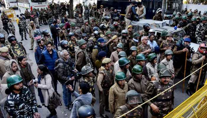 No gun shells found outside Jamia Milia University, says Delhi Police