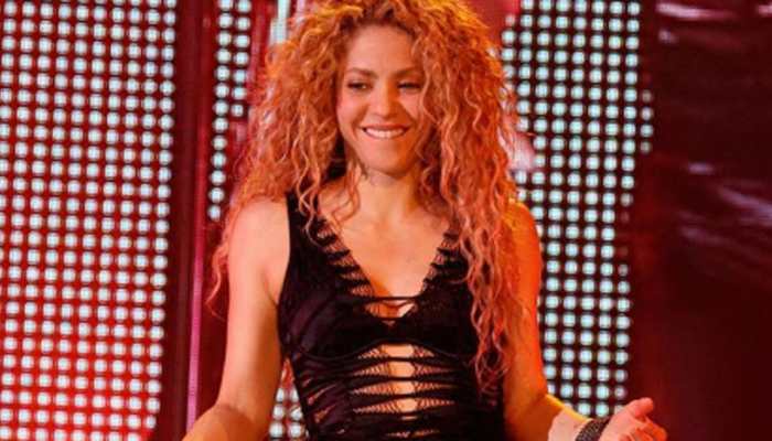 Shakira recreates 'Hips don't lie' magic at Super Bowl
