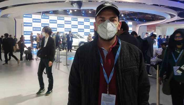 Coronavirus fear grips Auto Expo 2020 as participants come wearing masks Coronavirus fear grips Auto Expo 2020 as participants come wearing masks