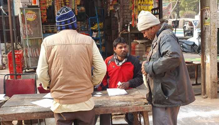 Delhi votes today: Arvind Kejriwal, Sonia Gandhi, Rahul cast vote
