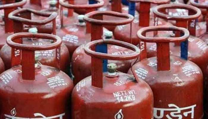 Now, non-subsidised LPG cylinder to cost you more! Price hiked by Rs 144