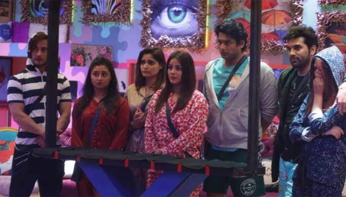Bigg Boss 13, Day 137 written updates: Paras Chhabra-Sidharth Shukla scare off inmates in secret task