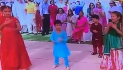Watch: Little Ananya Panday dances with Shanaya Kapoor and Nirvan Khan to 'It's The Time To Disco' in unseen throwback video