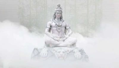 Shiva—your secret eye encapsulates the world!