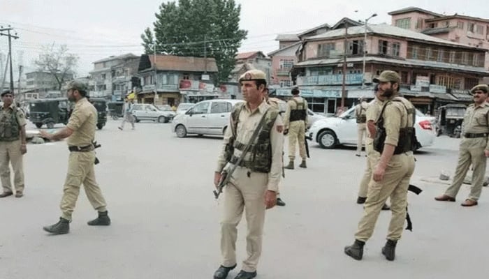 Jammu and Kashmir Police goes hi-tech, to acquire helicopters, robots, UAVs | Jammu and Kashmir News | Zee News