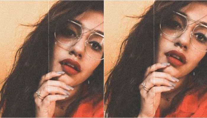 'Wink' girl Priya Prakash Varrier blows kisses at fans, slays in shades of red 