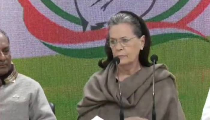 Congress chief Sonia Gandhi demands Amit Shah&#039;s resignation over Delhi violence