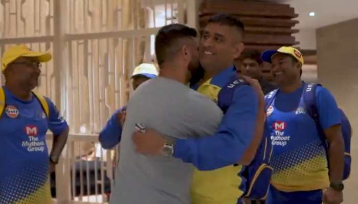 Suresh 'Chinna Thala' Raina hugs 'Thala' Mahendra Singh Dhoni, plants a kiss on his neck as Chennai Super Kings players meet for IPL 2020 Suresh 'Chinna Thala' Raina hugs 'Thala' Mahendra Singh Dhoni, plants a kiss on his neck as Chennai Super Kings players meet for IPL 2020
