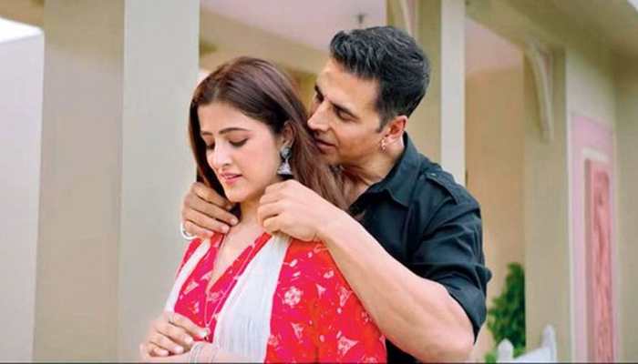 Akshay Kumar makes special appearance in Nupur Sanon&#039;s &#039;Filhall&#039; cover version