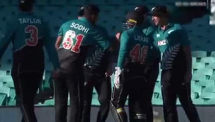 New Zealand ditch handshakes, celebrate Mitchell Marsh&#039;s dismissals with fist, elbow bumps