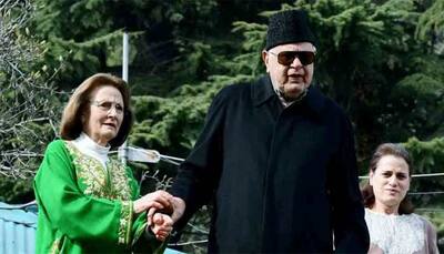 Farooq Abdullah meets son Omar after 7 months in detention in Srinagar